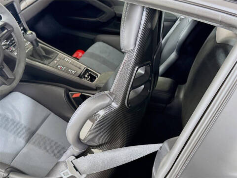 2024 Porsche 718 Cayman GT4 RS