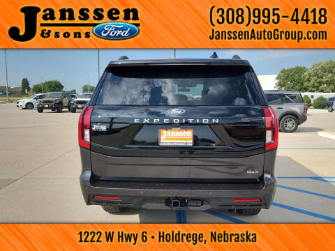 2027 Ford Expedition MAX Active