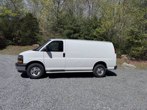 2024 GMC Savana 2500
