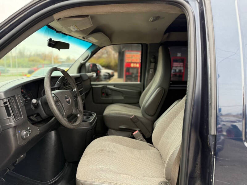 2011 GMC Savana 2500