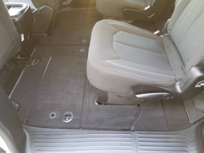 2023 Chrysler Pacifica Touring