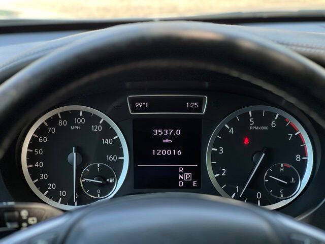 2018 Infiniti QX30 Premium