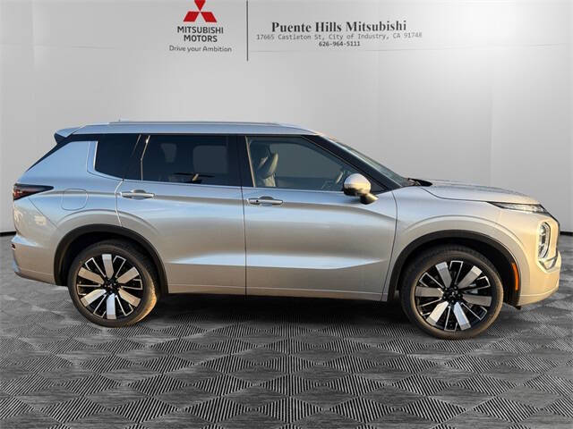 2026 Mitsubishi Outlander SEL