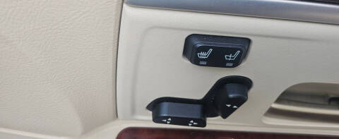 2004 Lincoln Town Car Ultimate