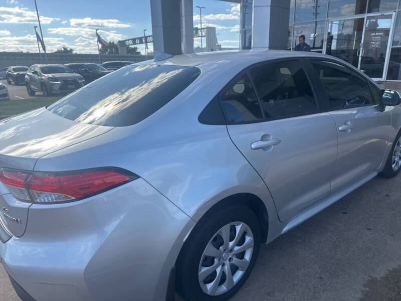 2024 Toyota Corolla Hybrid LE