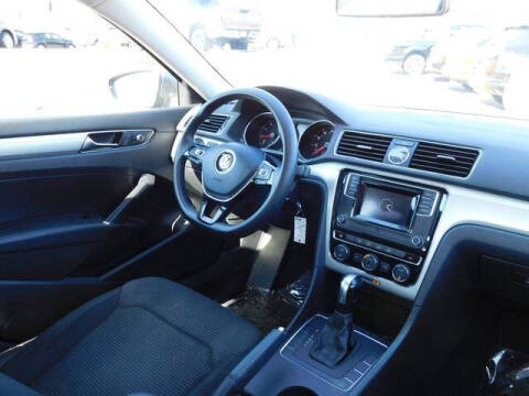 2017 Volkswagen Passat 1.8T S