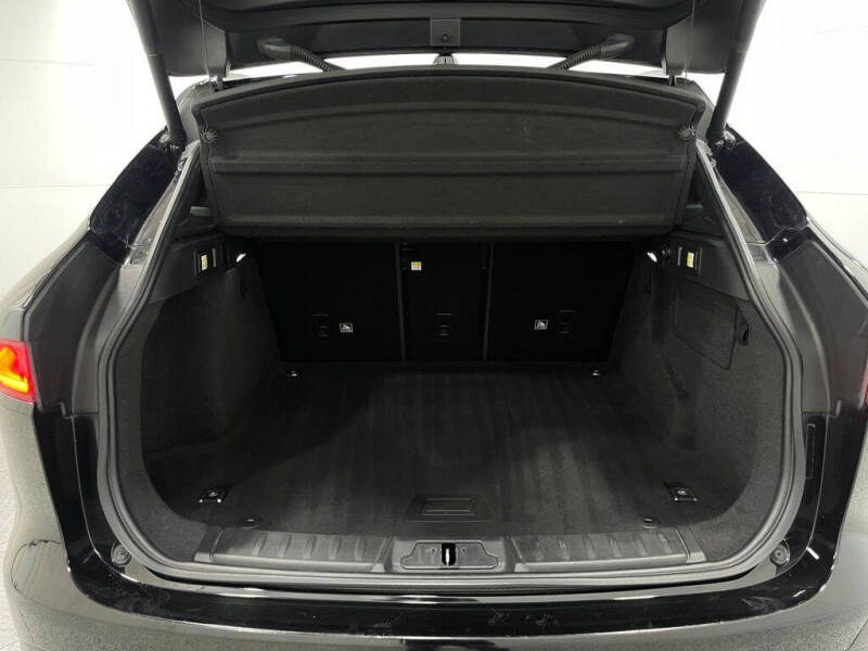 2018 Jaguar F-PACE S