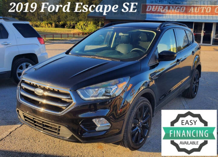 2019 Ford Escape for sale at DURANGO AUTO CENTER LLC in Tulsa, OK