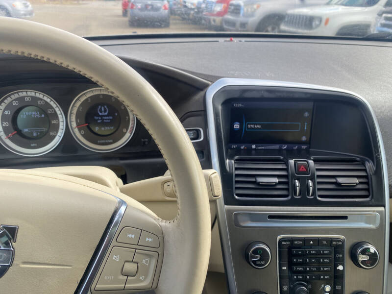 2013 Volvo XC60 3.2 Platinum