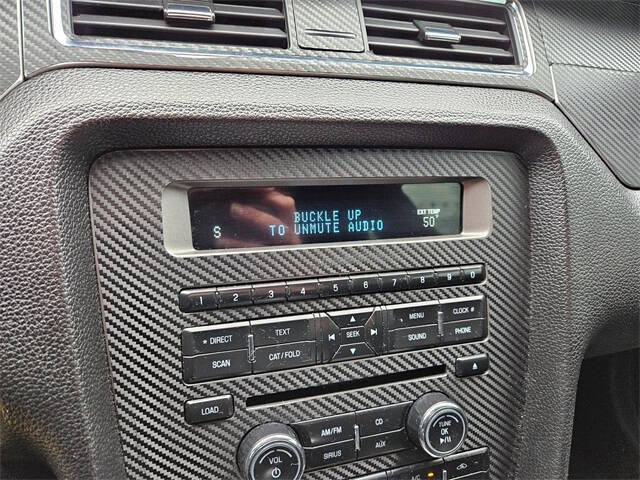 2011 Ford Mustang V6 Premium