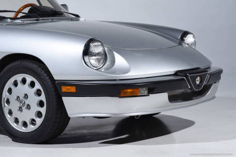 1987 Alfa Romeo Spider Quadrifoglio