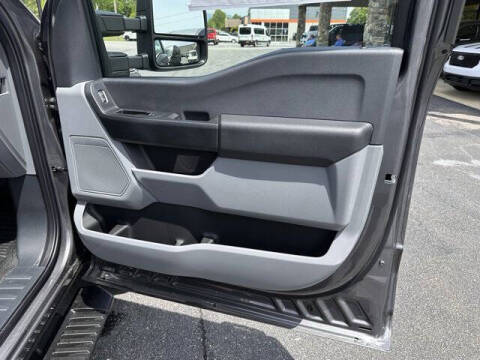 2025 Ford F-350 Super Duty XL