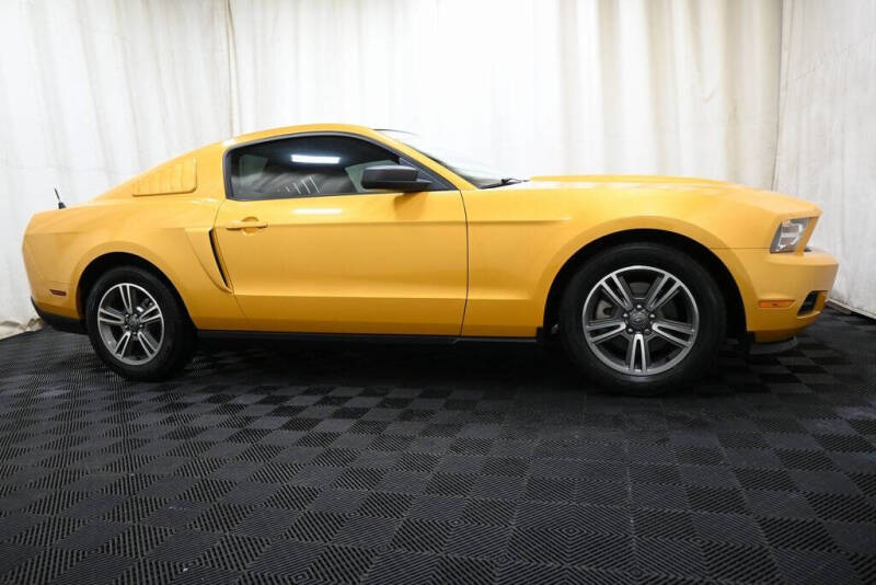 2011 Ford Mustang V6 Premium