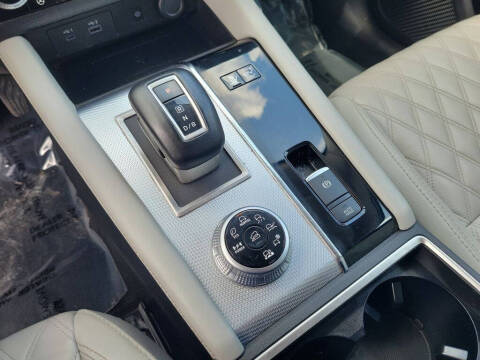 2024 Mitsubishi Outlander PHEV SEL