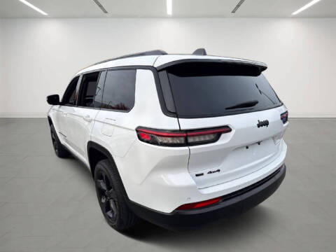 2022 Jeep Grand Cherokee L Altitude