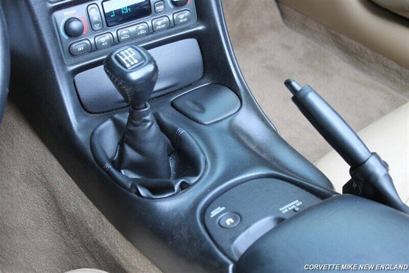 2002 Chevrolet Corvette 71