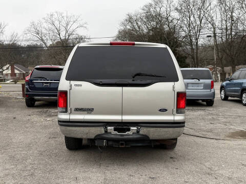 2005 Ford Excursion XLT