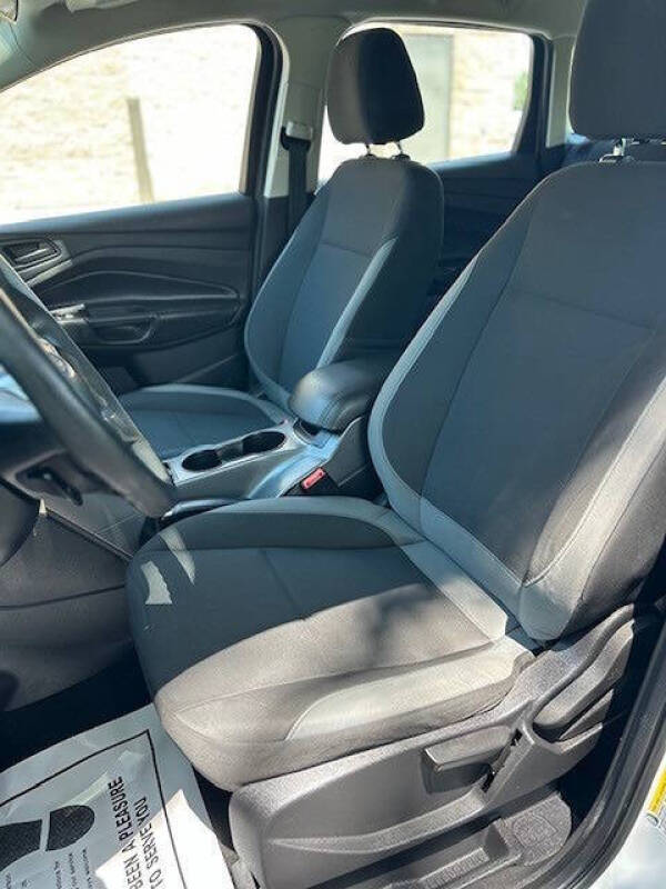 2014 Ford Escape S