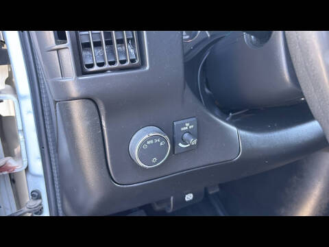 2022 Chevrolet Express 2500