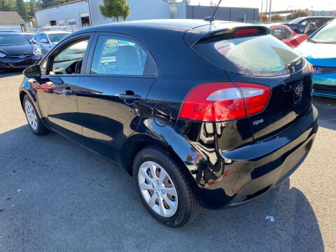 2015 Kia Rio 5-Door for sale at ALHAMADANI AUTO SALES in Tacoma WA