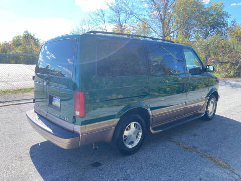 2000 Chevrolet Astro LS