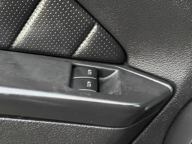 2010 Ford Mustang V6