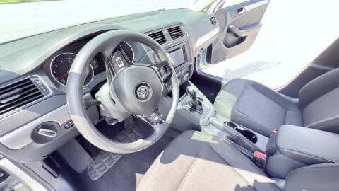 2015 Volkswagen Jetta SE