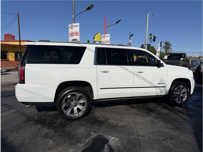 2017 GMC Yukon XL Denali