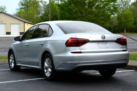 2018 Volkswagen Passat 2.0T S