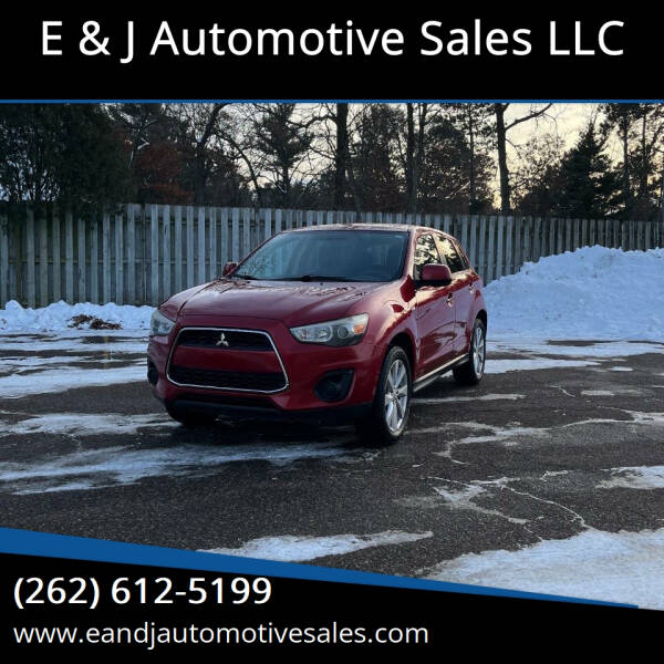 2014 Mitsubishi Outlander Sport ES's photo