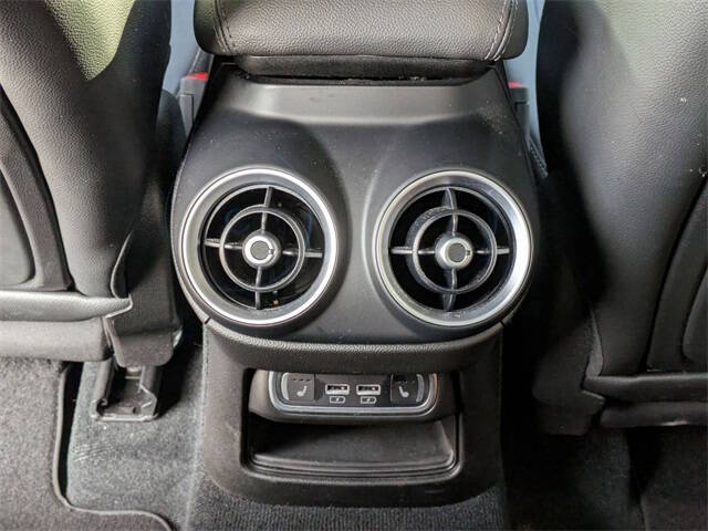 2022 Alfa Romeo Stelvio Ti