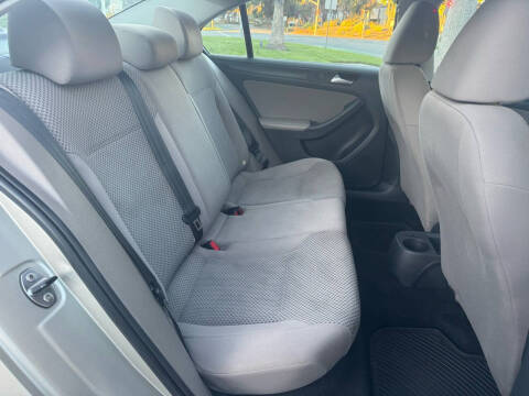 2013 Volkswagen Jetta S