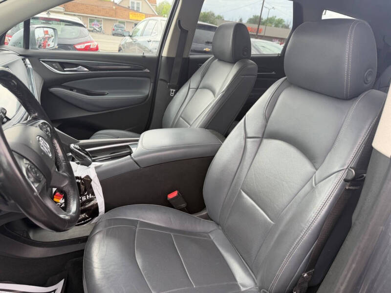 2019 Buick Enclave Essence