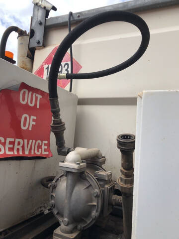 1999 Freightliner FL70