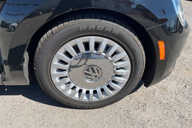 2013 Volkswagen Beetle