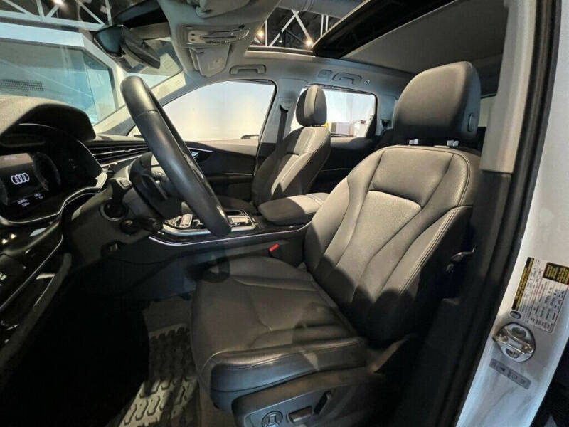 2023 Audi Q7 quattro Prestige 55 TFSI