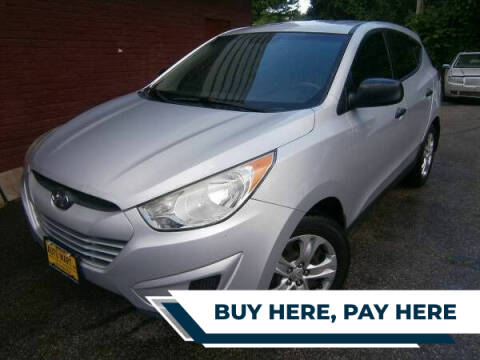 2013 Hyundai Tucson for sale at WESTSIDE AUTOMART INC in Cleveland OH