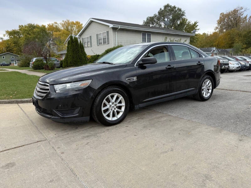 2013 Ford Taurus SE