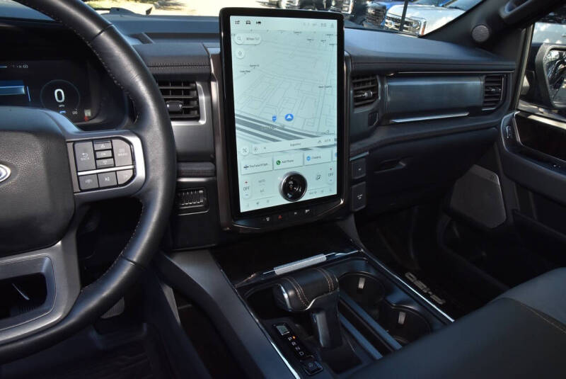 2023 Ford F-150 Lightning Lariat