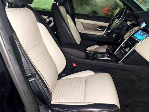 2020 Land Rover Discovery Sport P250 SE R-Dynamic