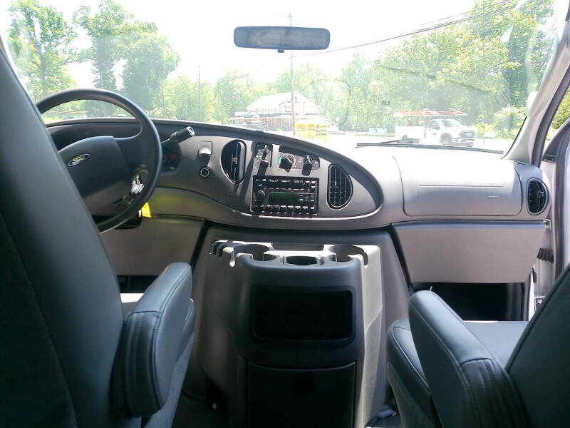 2006 Ford E-Series