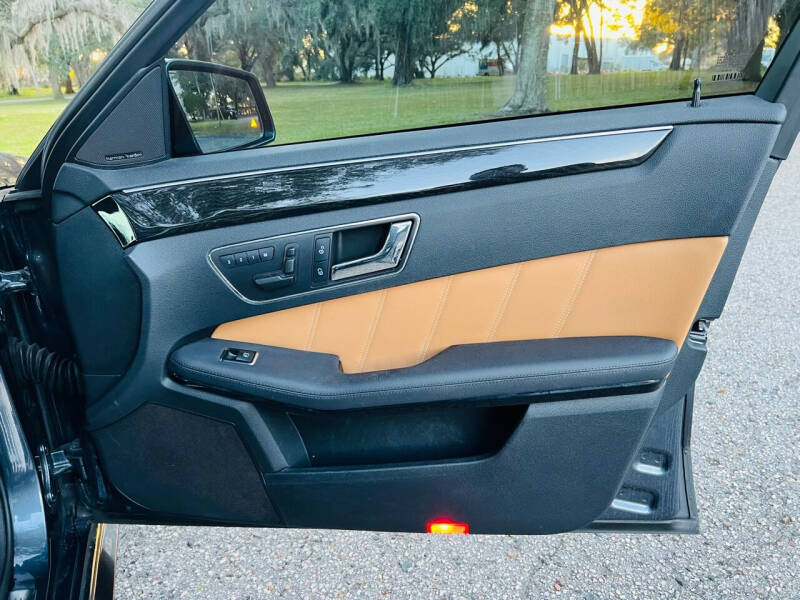 2010 Mercedes-Benz E-Class E 550 Luxury