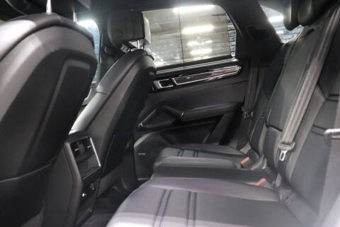 2019 Porsche Cayenne S