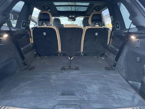 2023 Volvo XC90 Recharge T8 Ultimate Bright Theme 7P