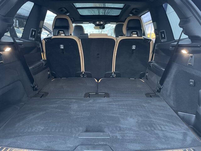 2023 Volvo XC90 Recharge T8 Ultimate Bright Theme 7P