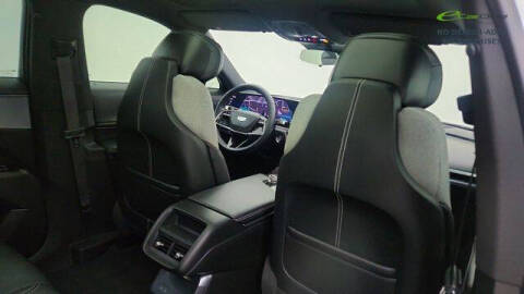 2024 Cadillac LYRIQ Tech