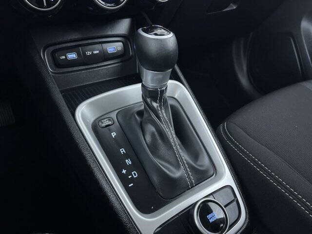 2022 Hyundai Venue SEL