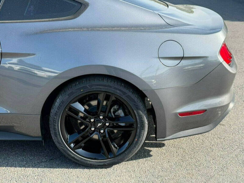 2021 Ford Mustang