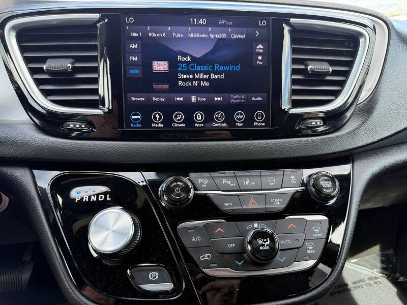 2018 Chrysler Pacifica Touring L