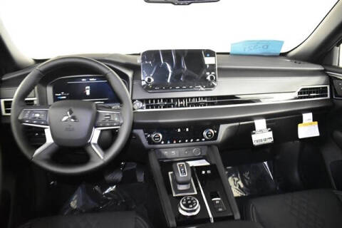 2025 Mitsubishi Outlander PHEV SEL Black Edition